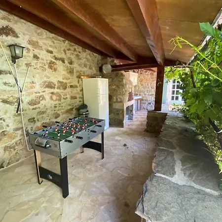 Belle Maison En Pierre Avec Piscine Holiday home